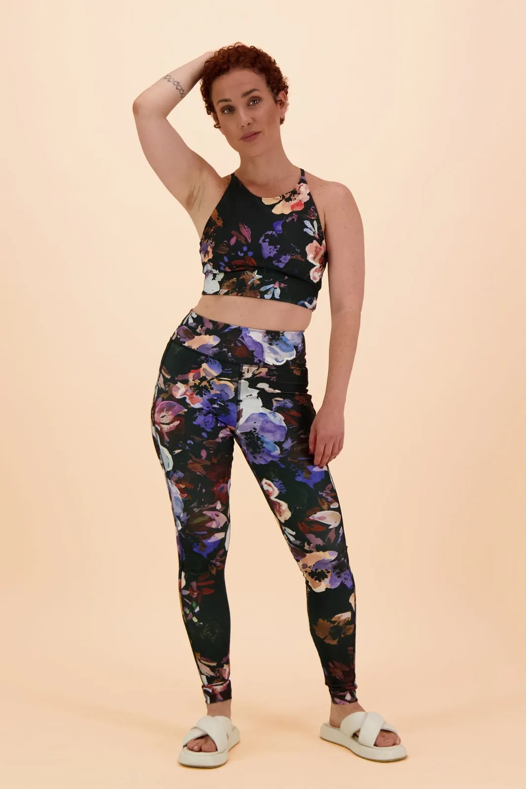 Active Tights, Black Anemone