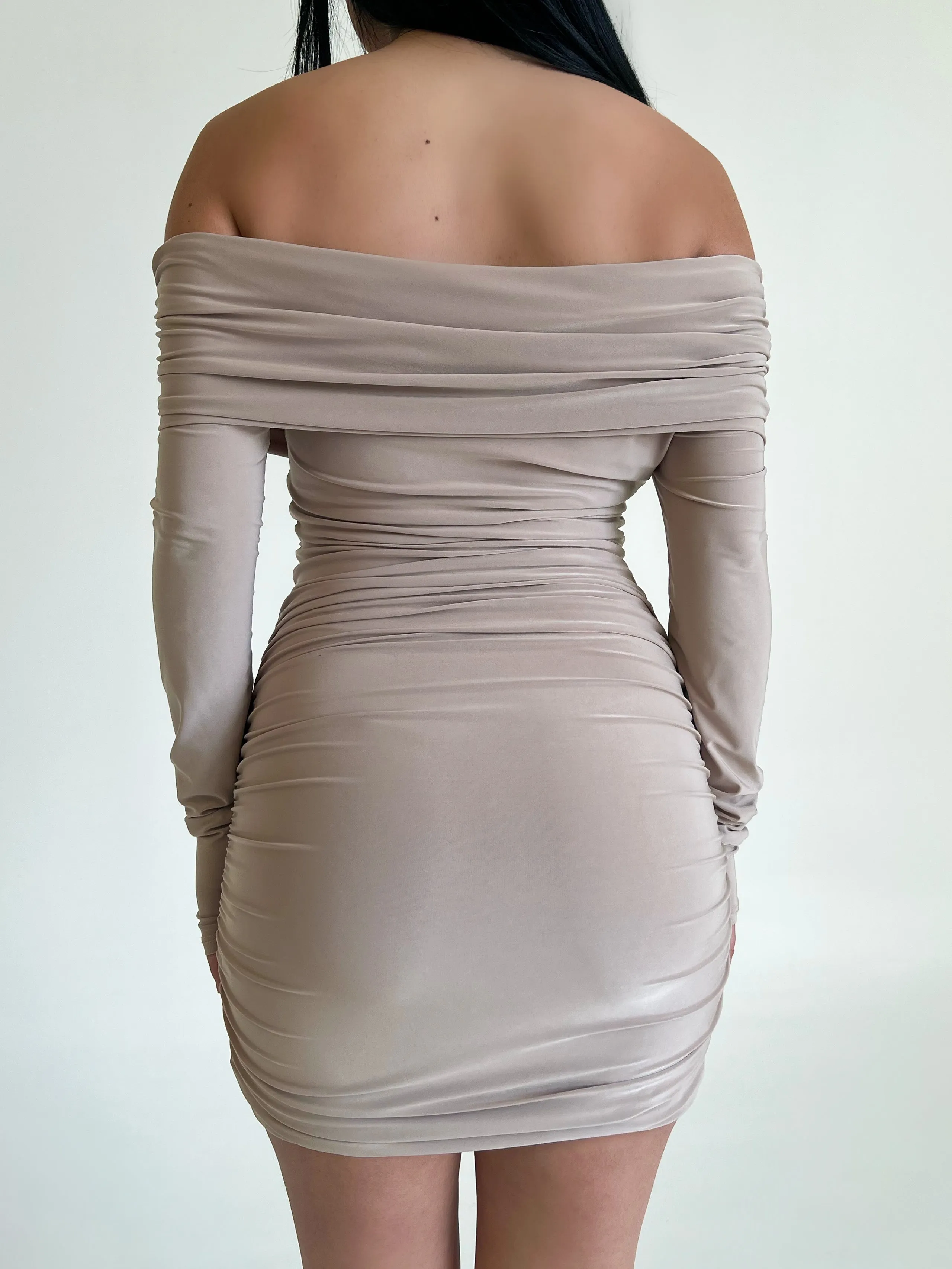 Andrea Off the Shoulder Dress (Taupe)