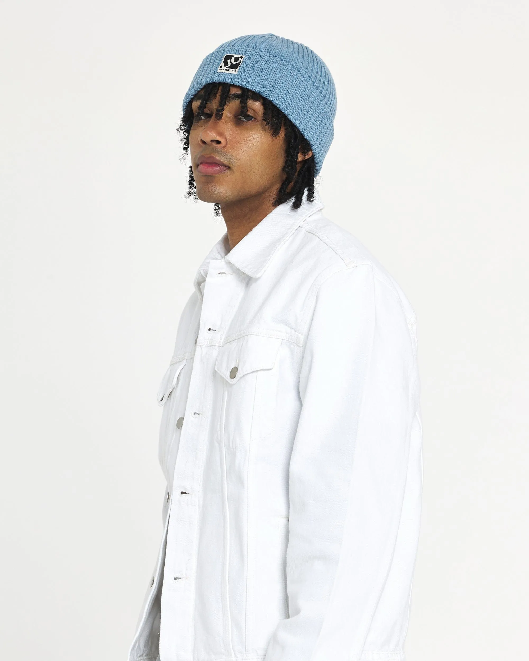BEANIE / CROSS BOX LOGO / L SKY