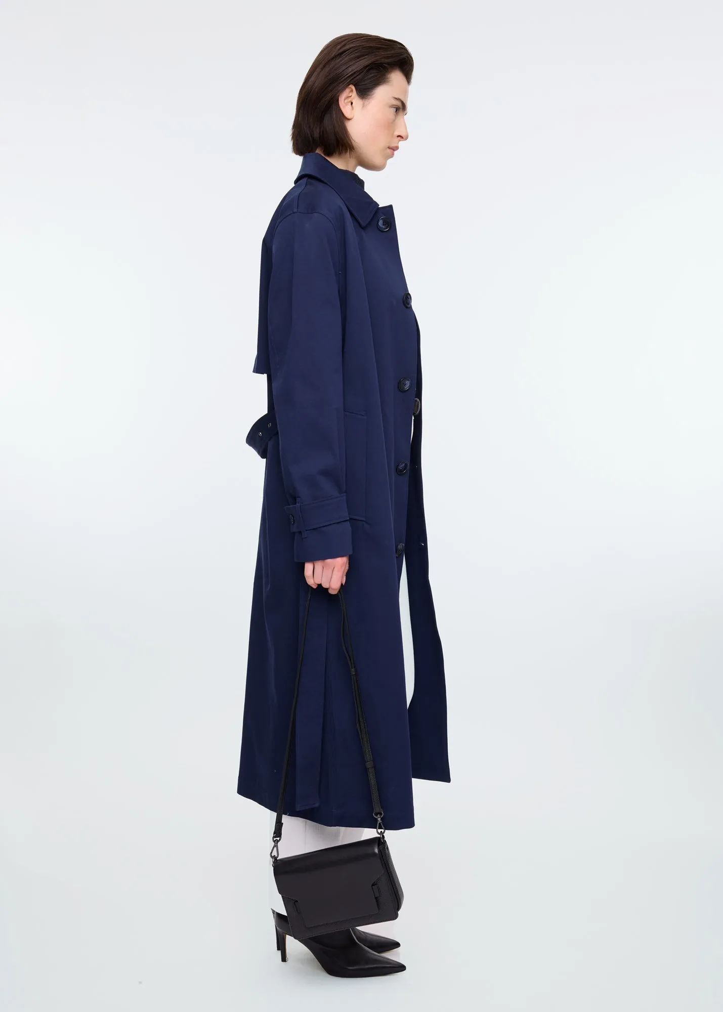 Clean long trench coat