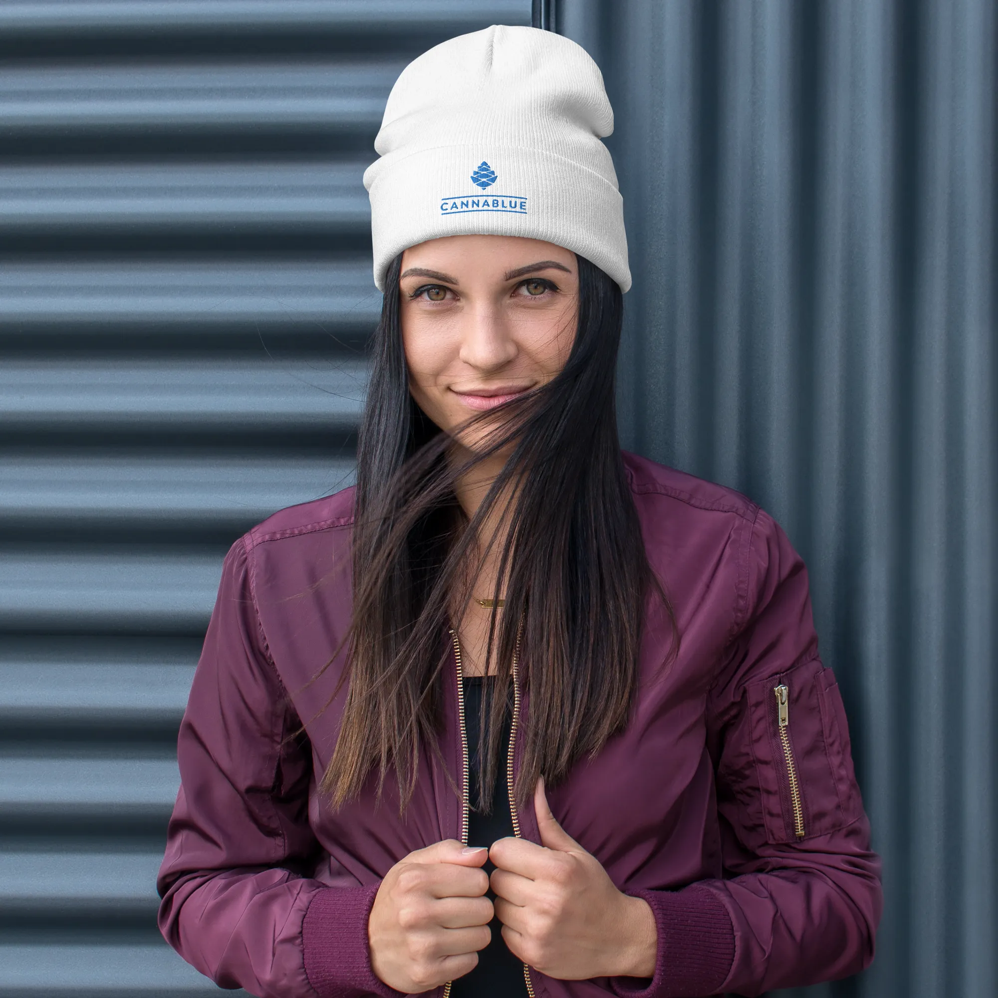 Clossic Logo wh Embroidered Beanie