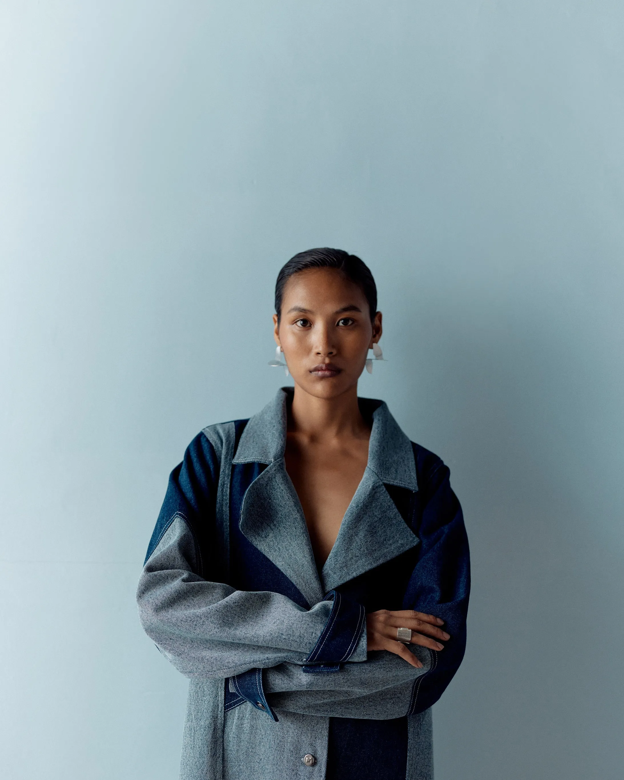 DENIM COLOR BLOCK TRENCH