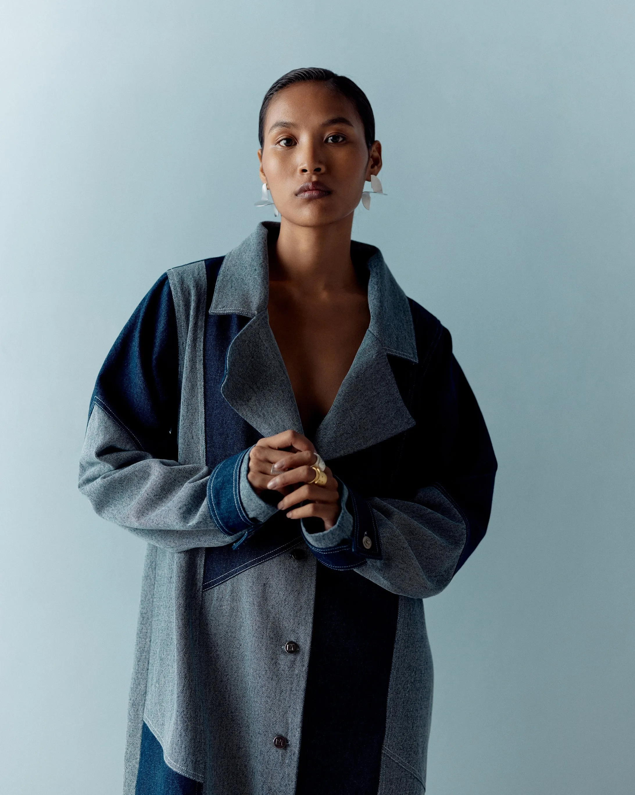 DENIM COLOR BLOCK TRENCH