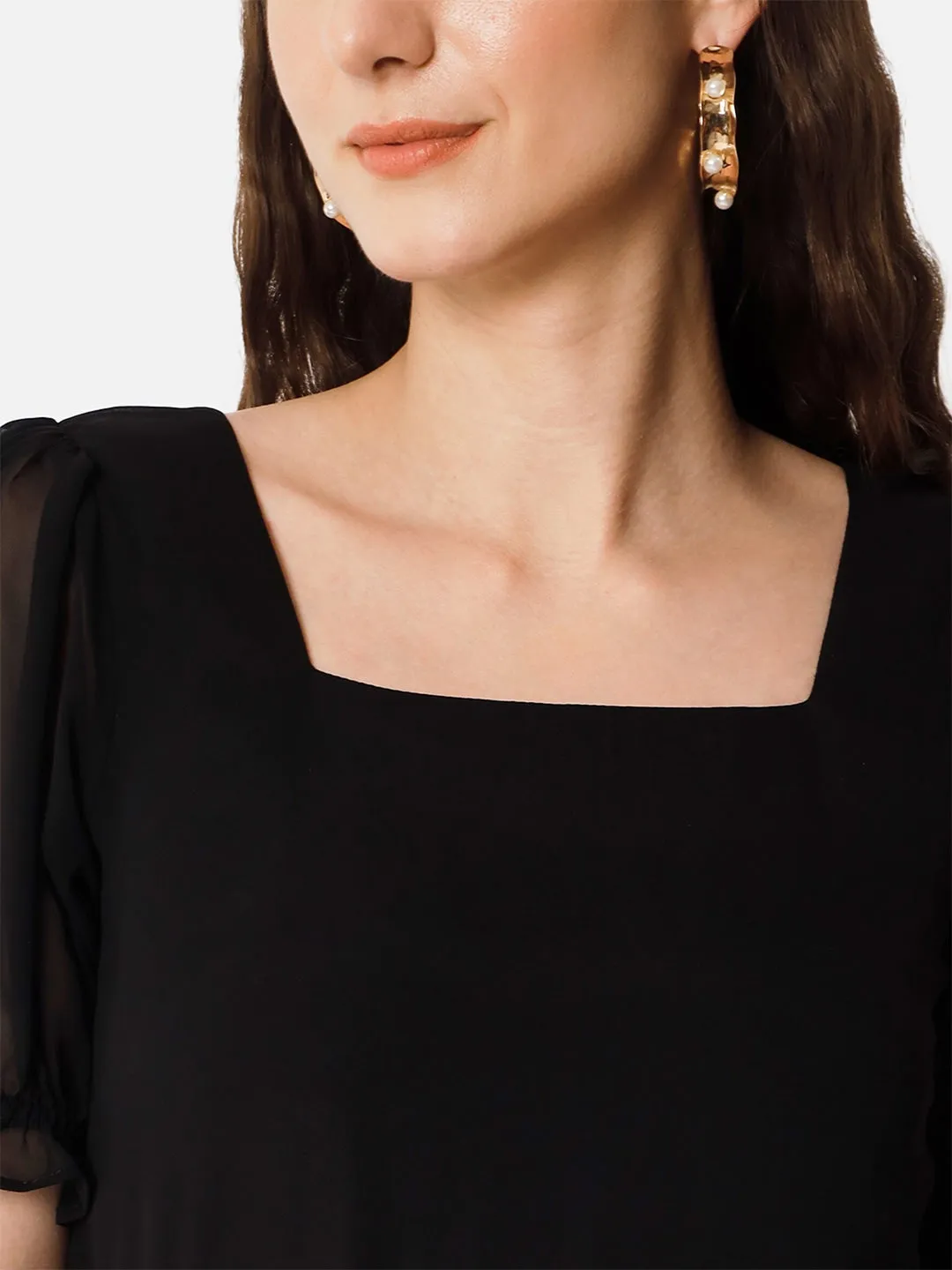 Elegant Noir Affair Black Square Neck Georgette Dress