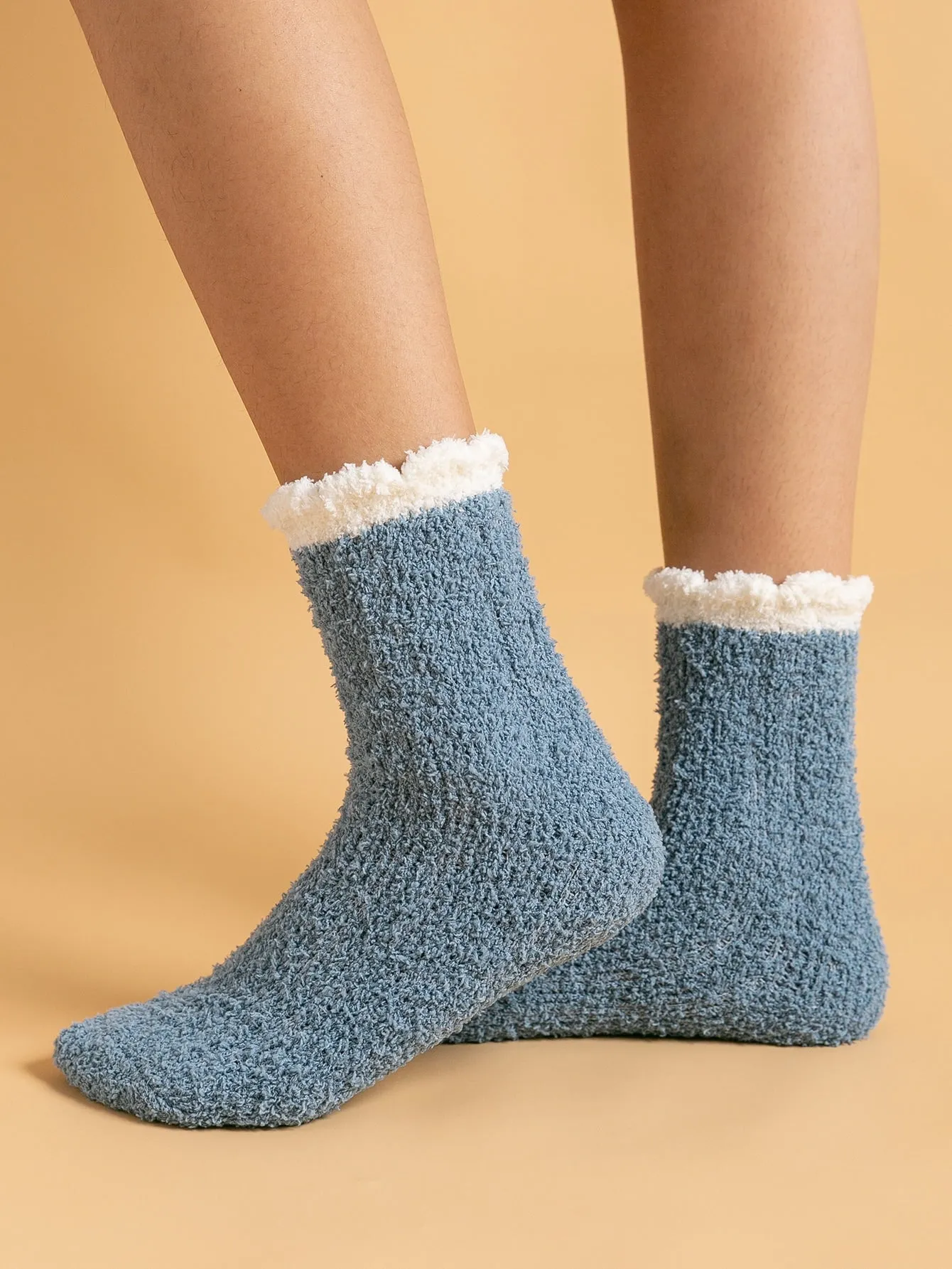 Minimalist Plush Crew Socks