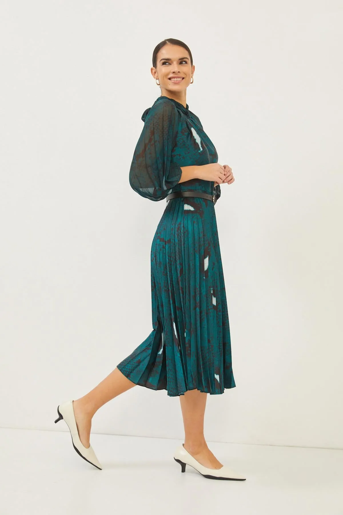 Print Green High Neck Balloon Sleeve Pleated Midi Dress