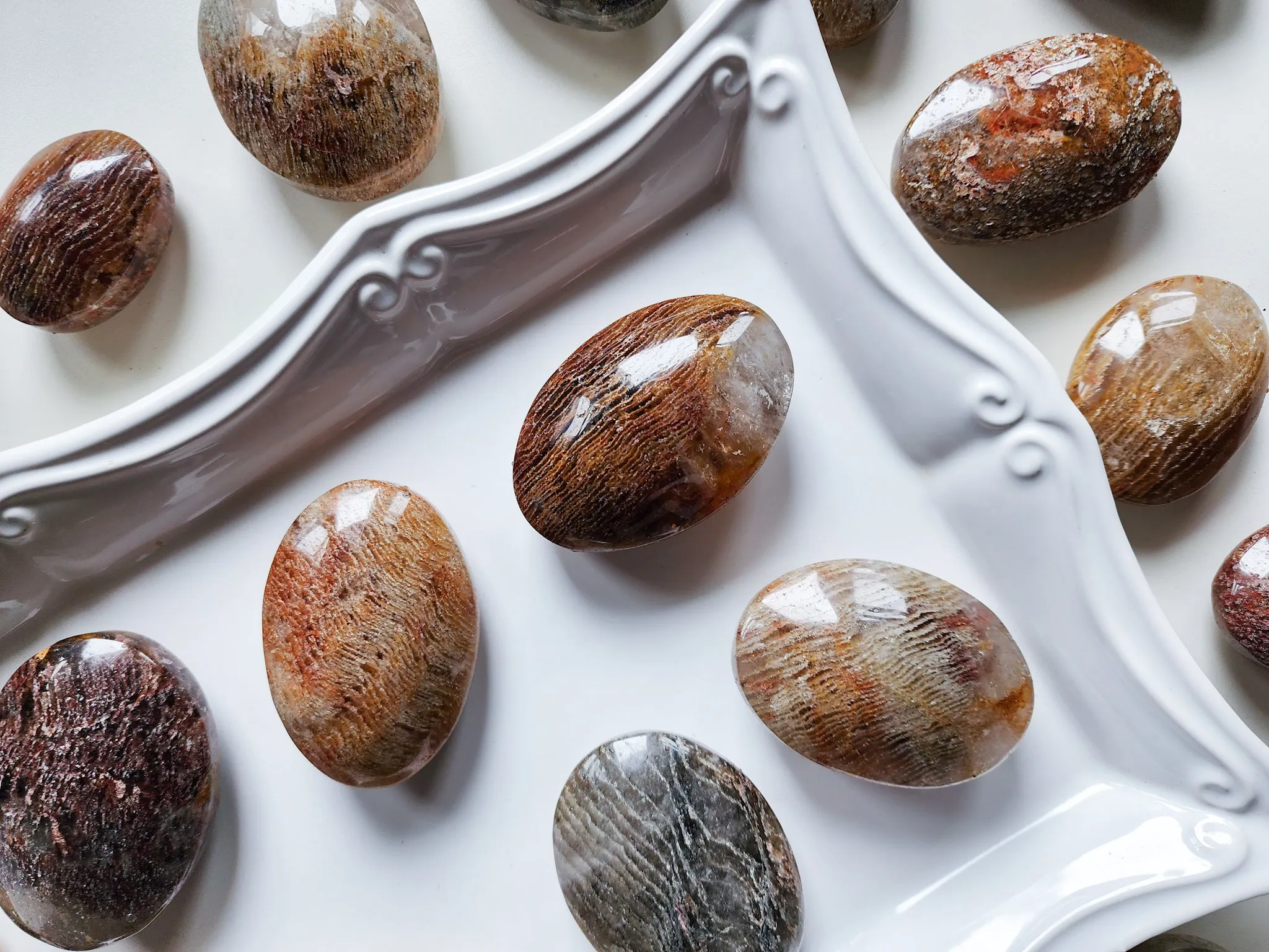 Thousand Layer (Lodolite) Quartz Palm Stone