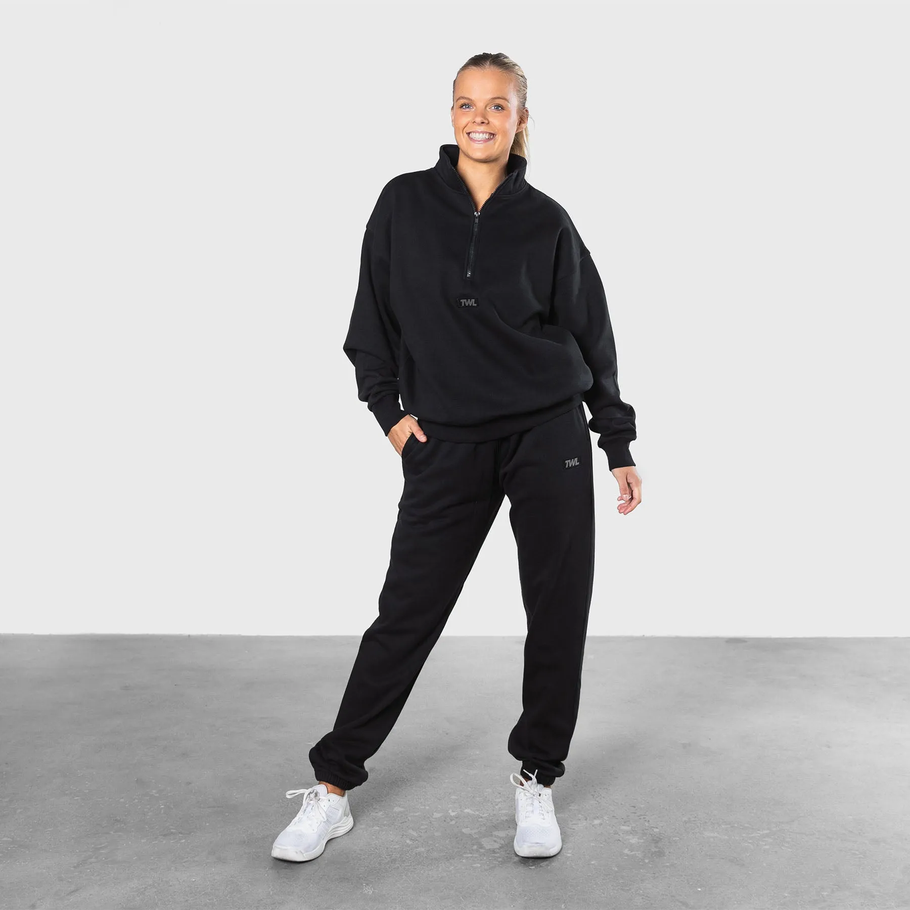 TWL - ALTITUDE 1/4 ZIP SWEATER - BLACK
