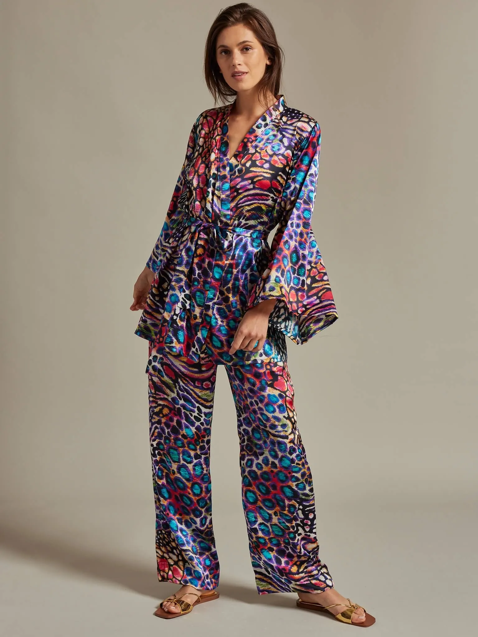 Women's Short Kimono Wrap in Rainbow Leopard